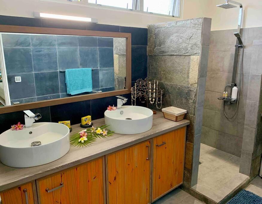 Villa Hoama Lodge Moorea Teavaro Екстериор снимка