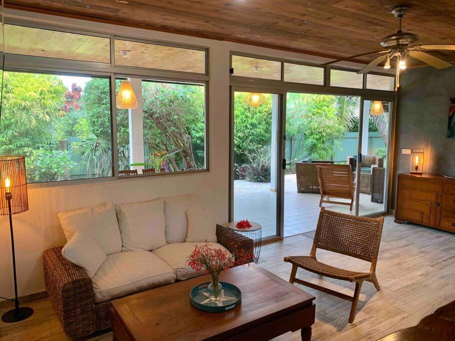 Villa Hoama Lodge Moorea Teavaro Екстериор снимка